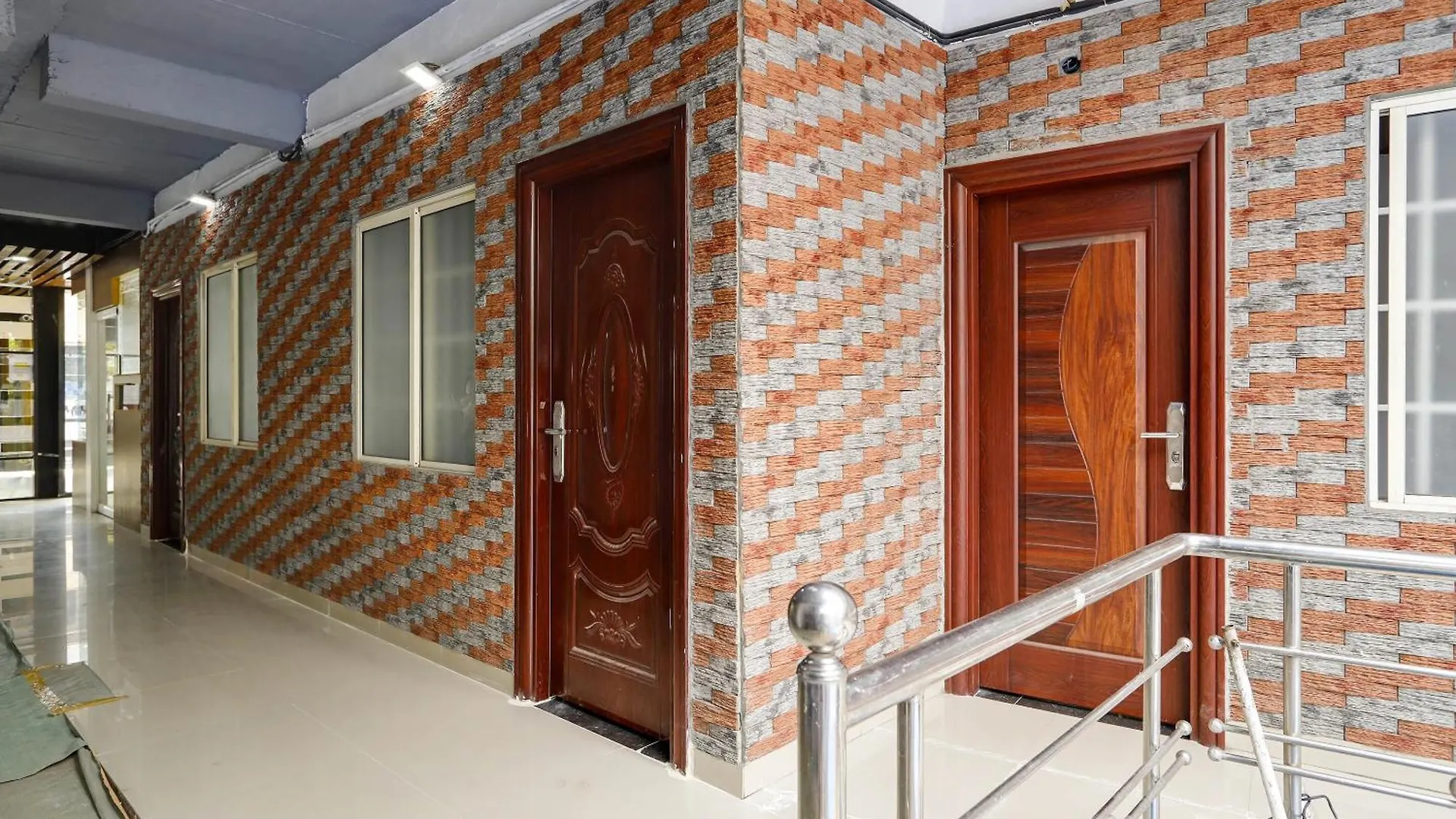 Hotel Spot On 48916 Kpm Tourist Home Kochi